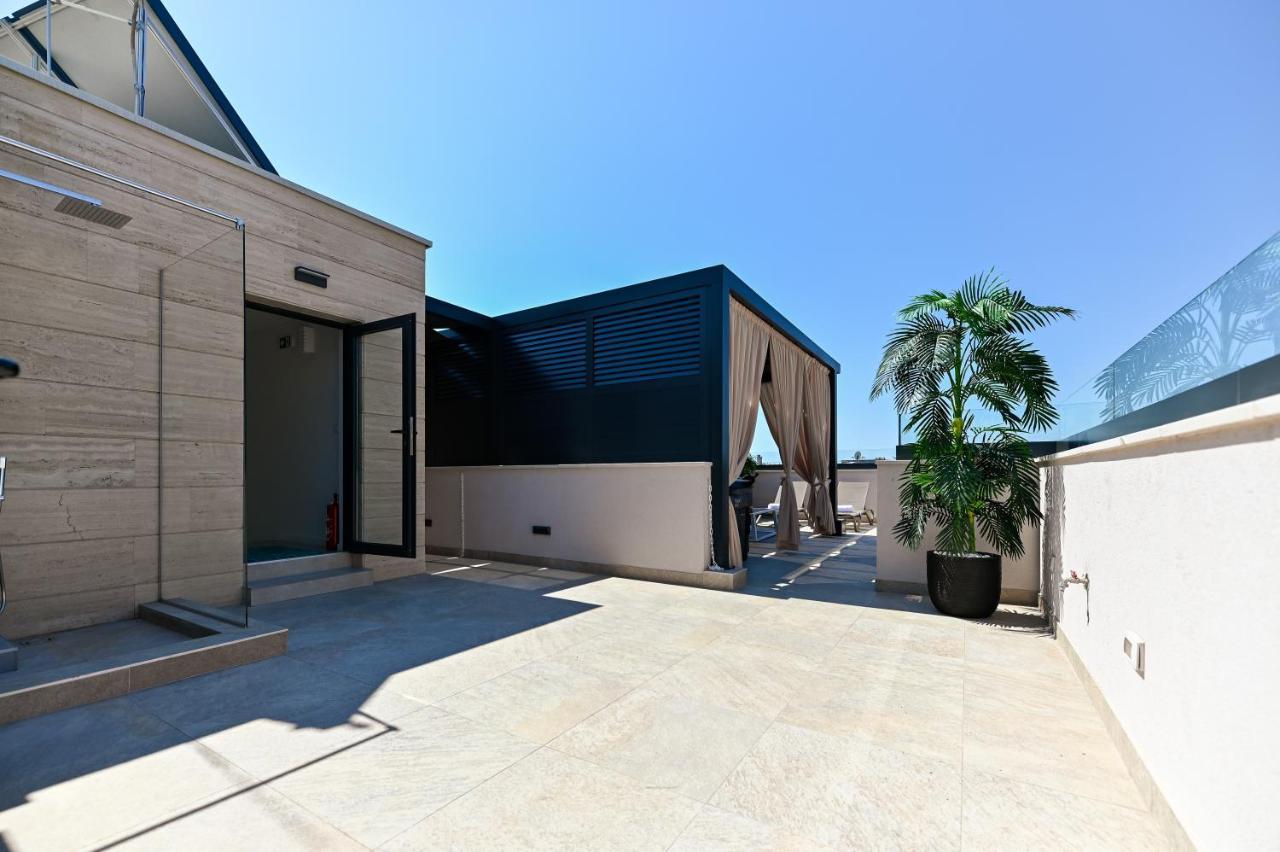 Apartment An & Lu With Rooftop Jacuzzi Zadar